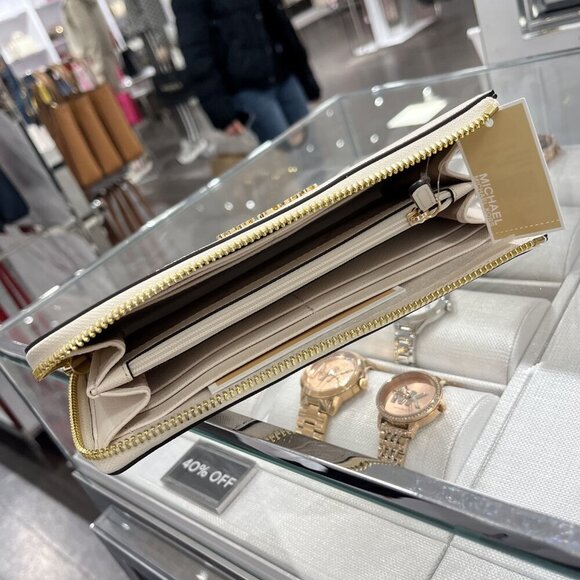 MICHAEL KORS Jet Set Travel Large Saffiano Leather Quarter-Zip Wallet 35T6GTVE3L - Picture 7 of 10